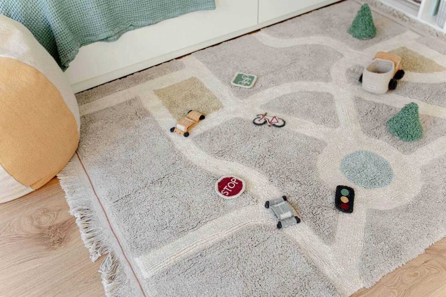 Lorena-Canals-Waschbarer-Teppich--Spielteppich-Ecocity--120-x-170-cm-99923200_19.jpg
