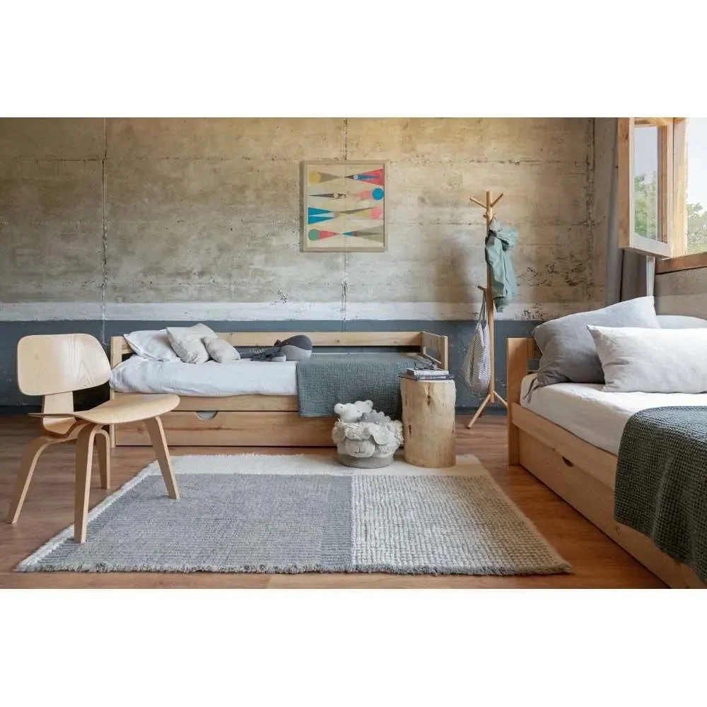 Lorena-Canals-waschbarer-Wollteppich--Kaia--blau-460611_3.jpg