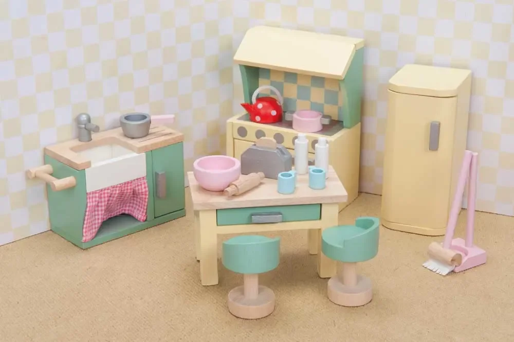 Le-Toy-Van-Puppenhaus-Zubehoer-Kueche-Daisy-Lane-459078.jpg