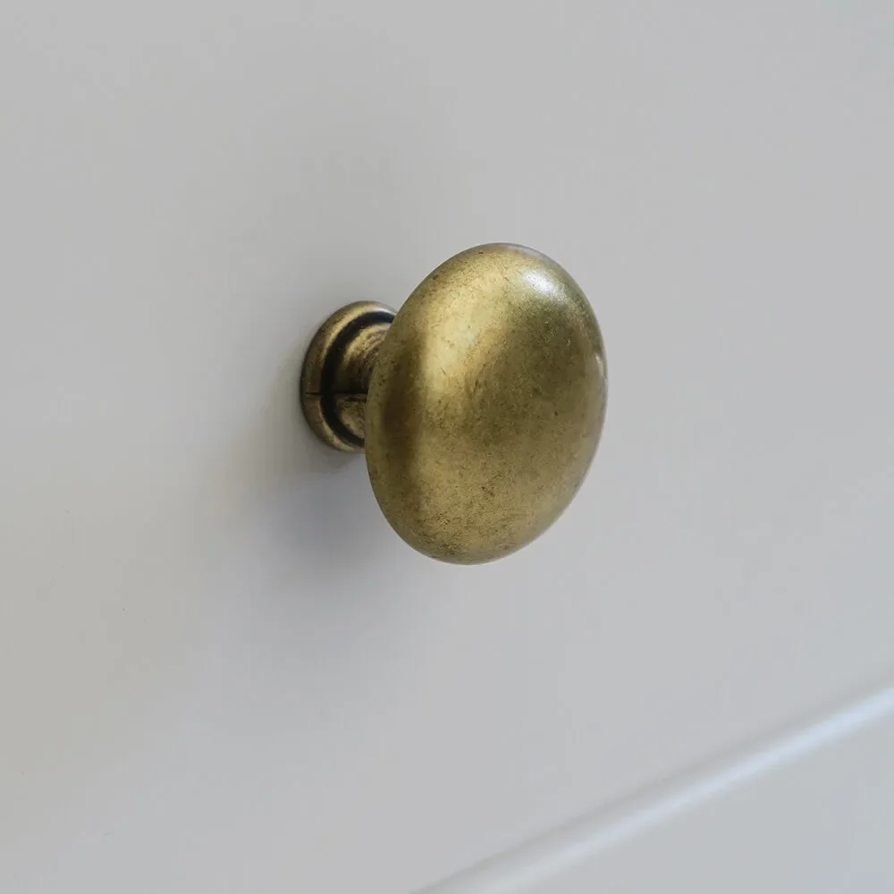 Maison-Charlotte-Kommode-Opera-grau-459007_7.jpg