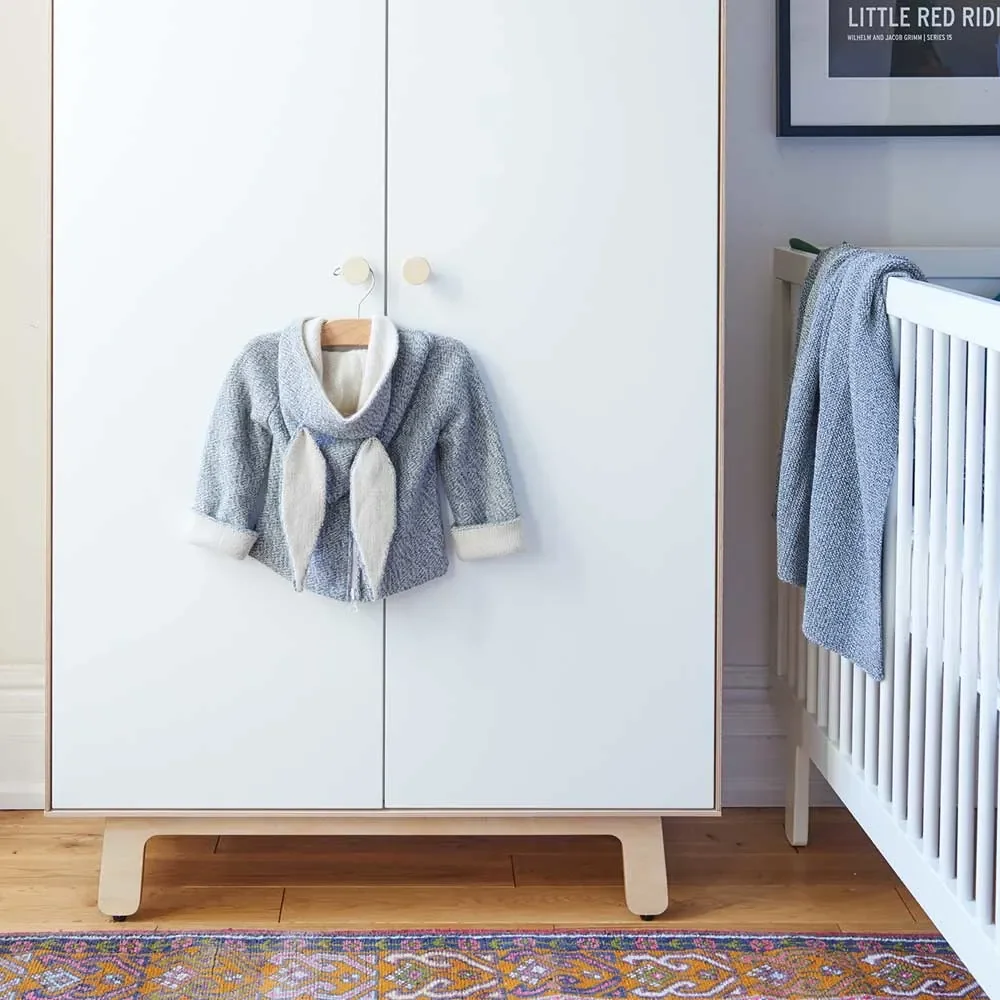 Oeuf-Kleiderschrank-Merlin-Walnuss-mit-weiss-462830_2.jpg