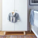 Oeuf-Kleiderschrank-Merlin-Walnuss-mit-weiss-462830_2.jpg