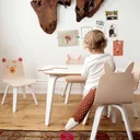 Oeuf-Kinderstuhl-Hase-Walnuss-mit-weiss-463923_2.jpg