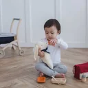 Plan-Toys-Spielzeug-Puppen-Fuetter-Set-Holz-455083_5.jpg