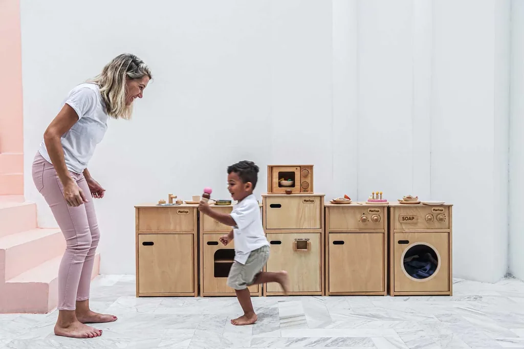Plan-Toys-Kinder-Herd-Holz-455435_1.jpg