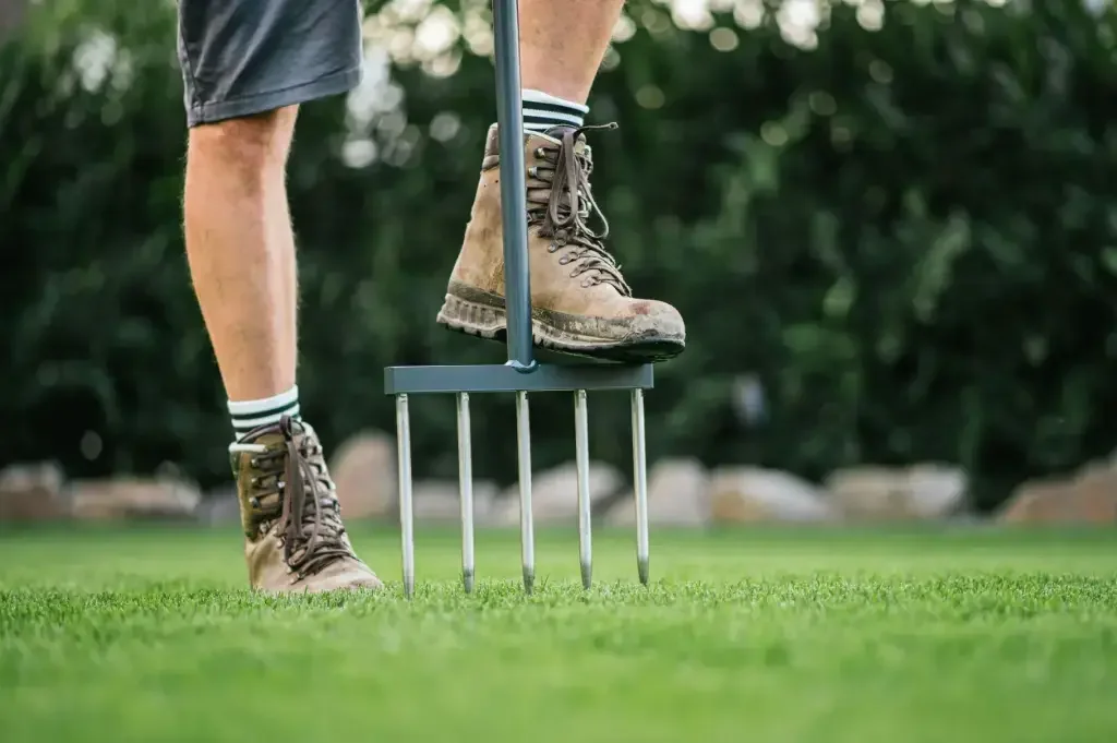 [BONI-7-112201] Rasenkralle, Tiefenlockerer, Stahl, Vollspoons, 12mm, 200mm.webp