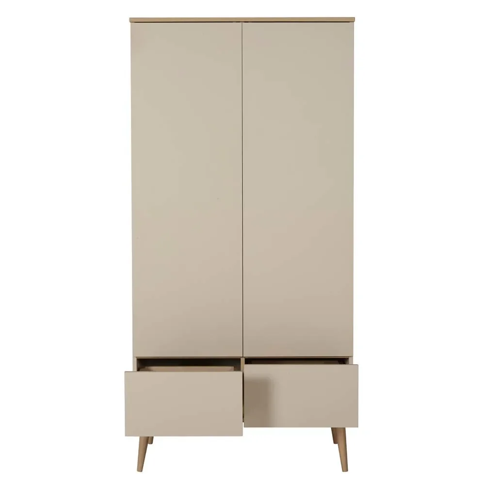 Quax-Flow-2-tueriger-Schrank-clay-465216_1.jpg