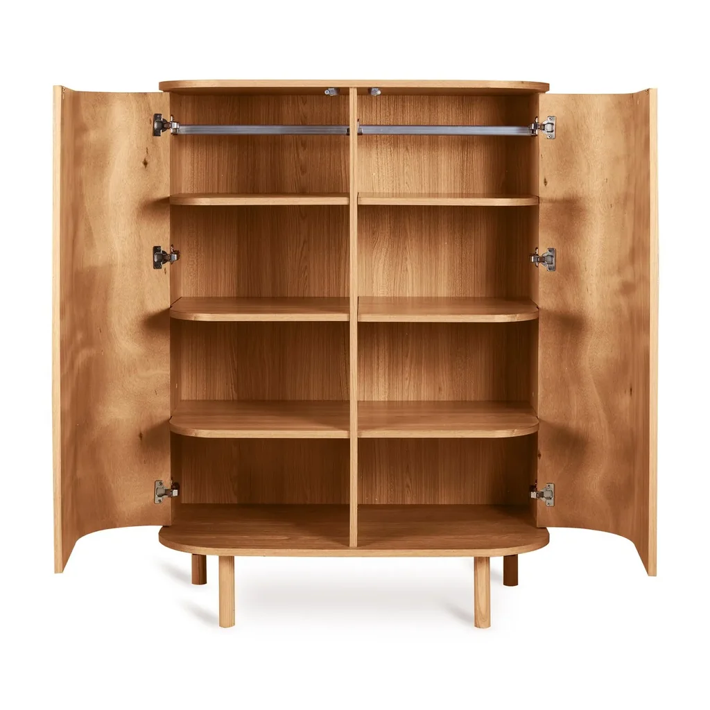 YUME-SCHRANK-99927591.jpg