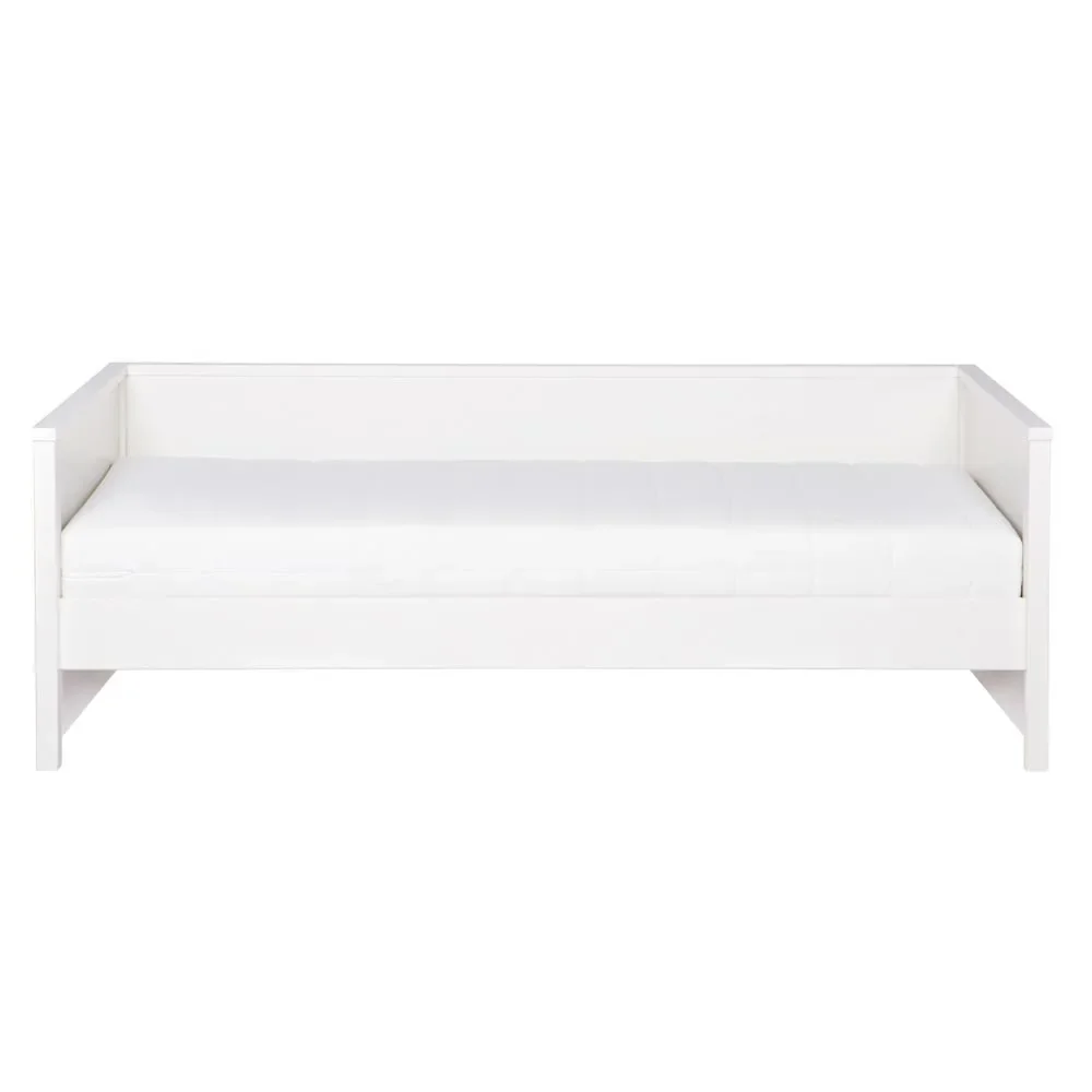Sofabett-weiss-Nikki-von-Woood-462779_2.jpg