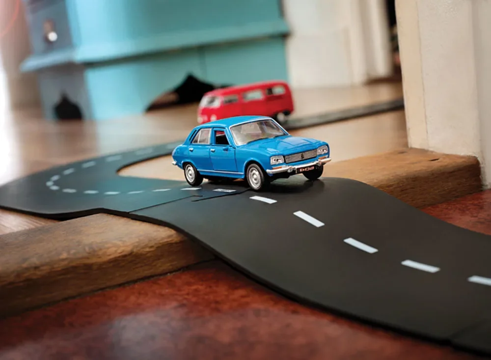 Way-to-Play-Spielstrasse-Set-Koenig-der-Strasse-455674_10.jpg