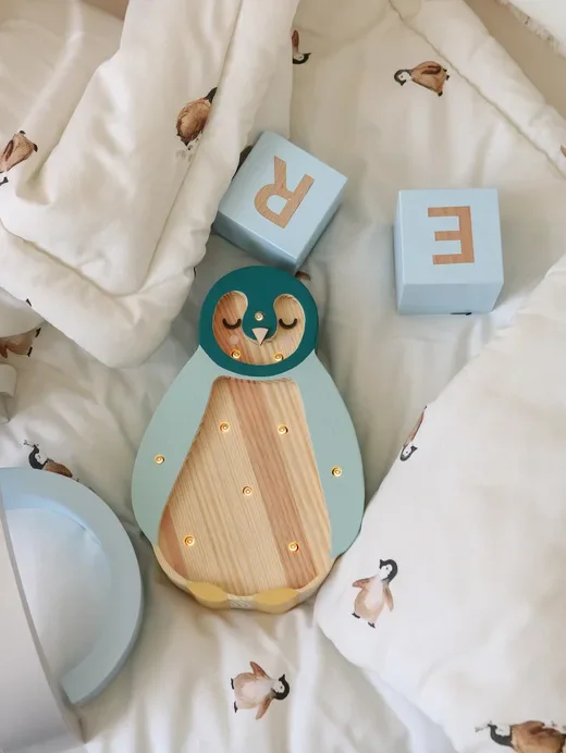 Little-Lights-Nachtlicht-Kinder--Nachtlampe-Mini-Pinguin-100--Kiefernholz-natur-99924028_10.jpg