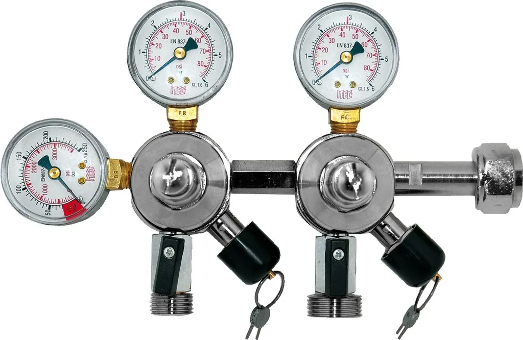 Co2-Druckminderer--2-Druckanzeigen-fuer-Bier-und-AFG--Zapfanlage-3-und-7-Bar-1066_1.jpg