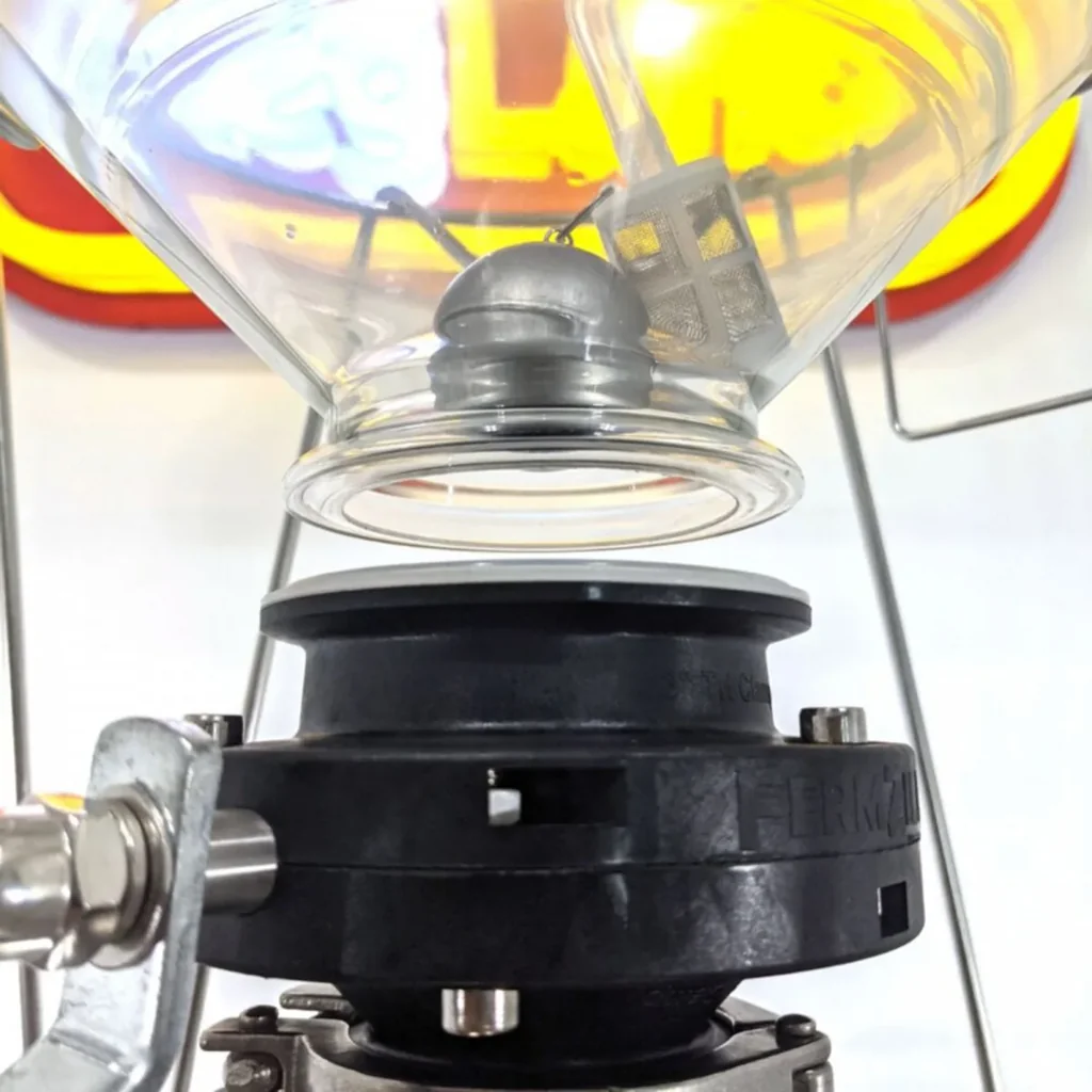 FermZilla-Starterpaket-Gaerbehaelter--Gaerflasche-55L-Tri-Conical-Gen3-99923620_3.jpg