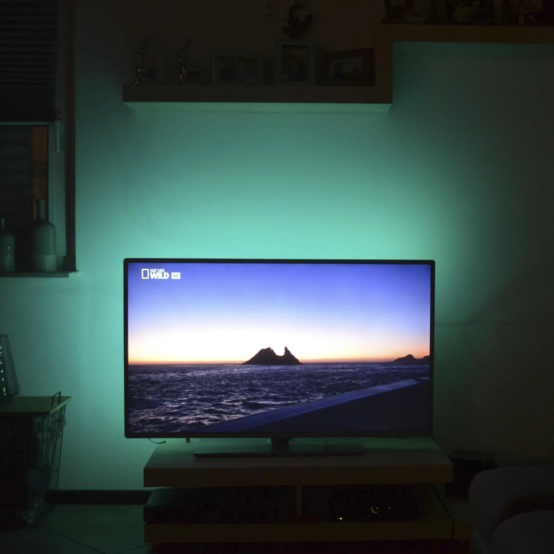 TV-LED Beleuchtungs-Set 2 m Farbwechsel, 48 RGB-LEDs, 3 x Verbinder und 3 x Verbindungskabel - 7