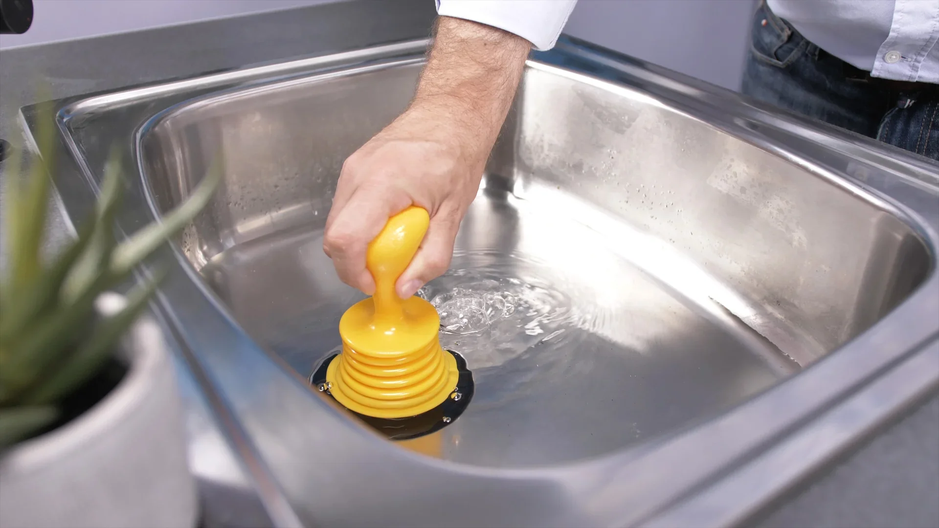 Mini-Saugpumpe "Rohr-frei" - 3