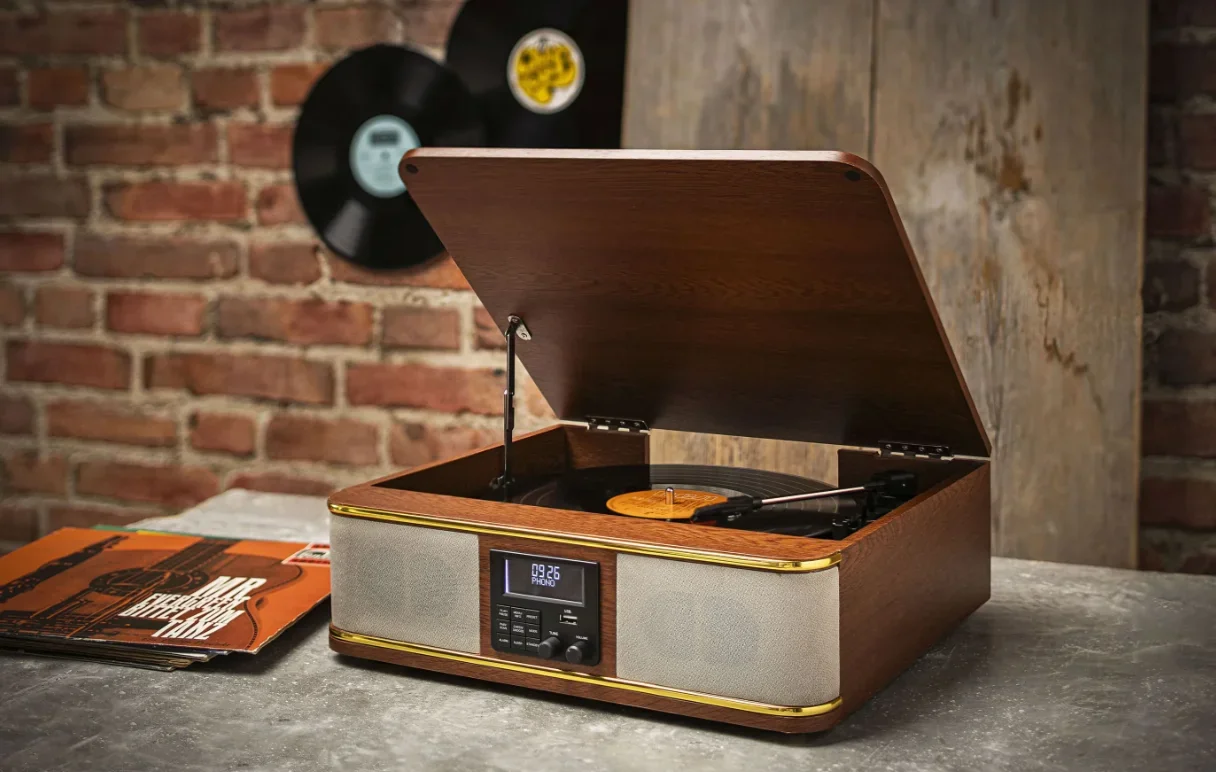 Kompaktanlage Plattenspieler DAB+ - 0