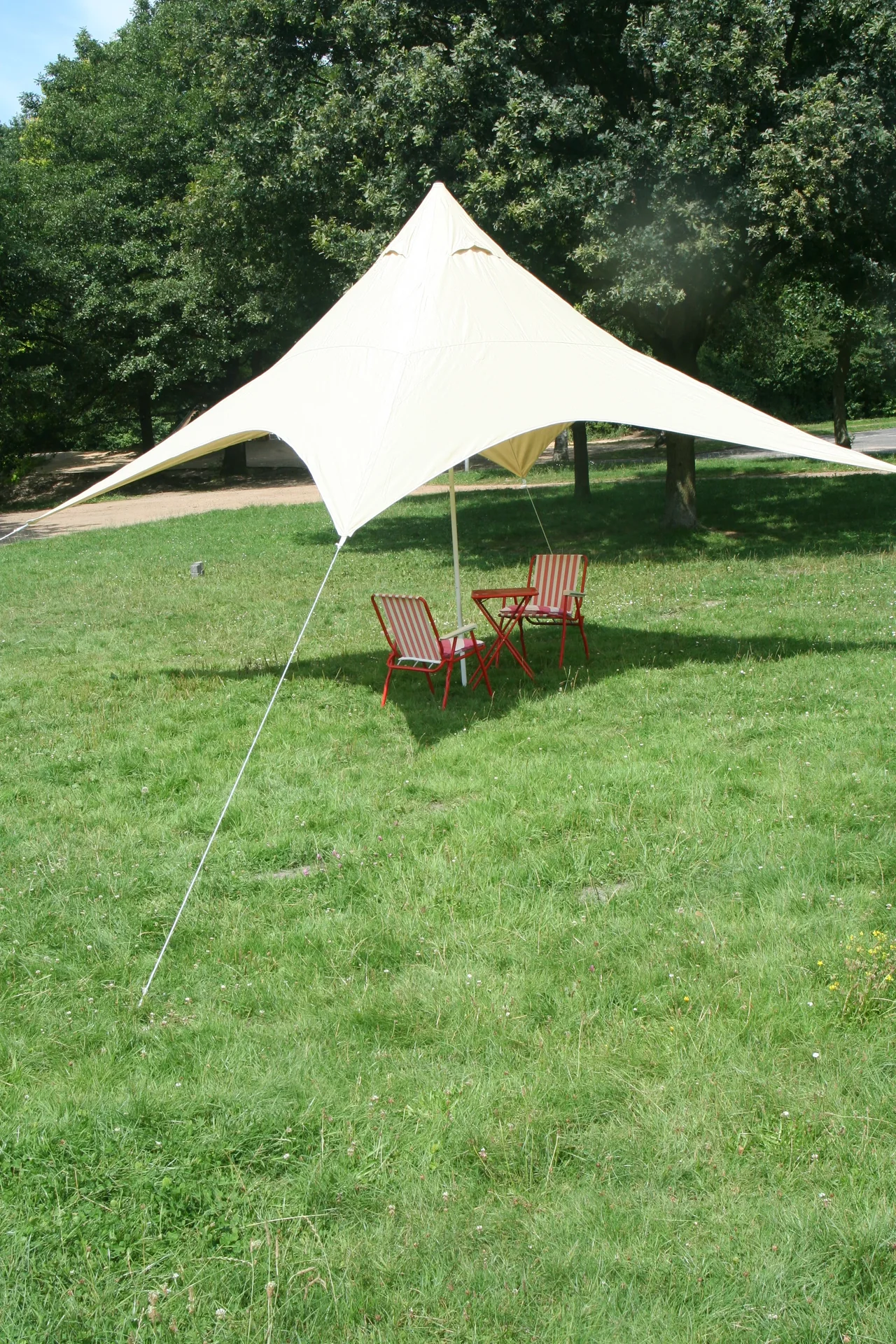 Viereck-Sonnensegel für Camping mit Stangen, sand, 400 x 400 cm - 0