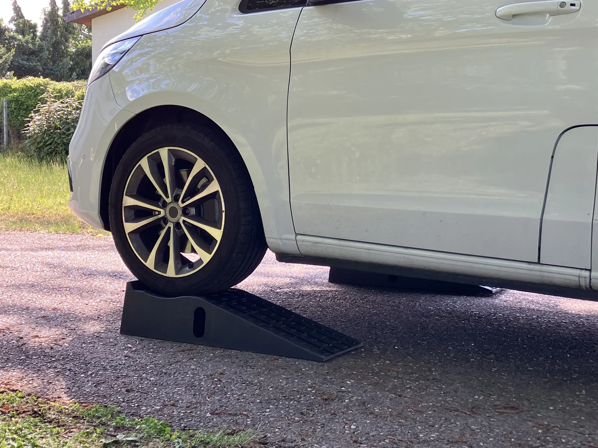 Auffahrrampen-Set Kunststoff 2 Stück / 3T bis 235 mm - 4