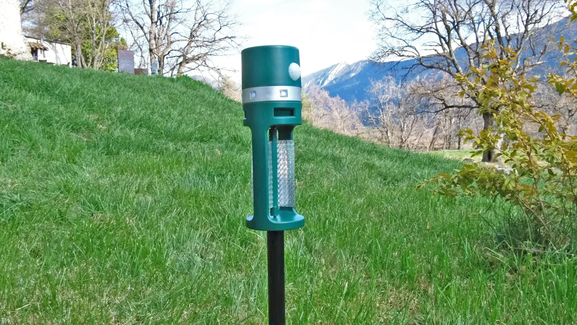 Solar-Universal-Tierschreck "360° + Reflektor" - 2