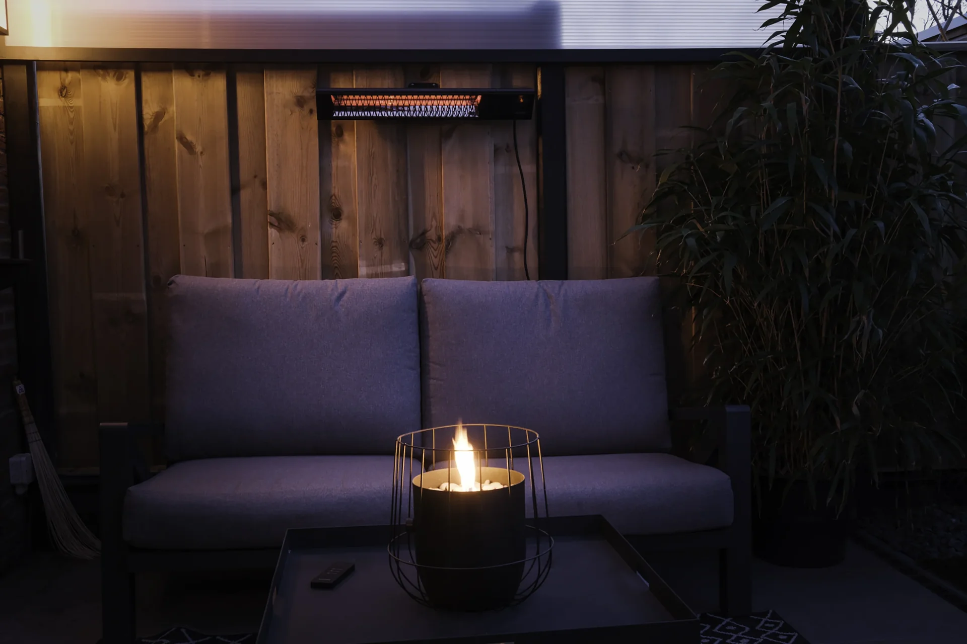 Wandheizstrahler Triangle Dark Smart Wall Black 2500 Watt - 3