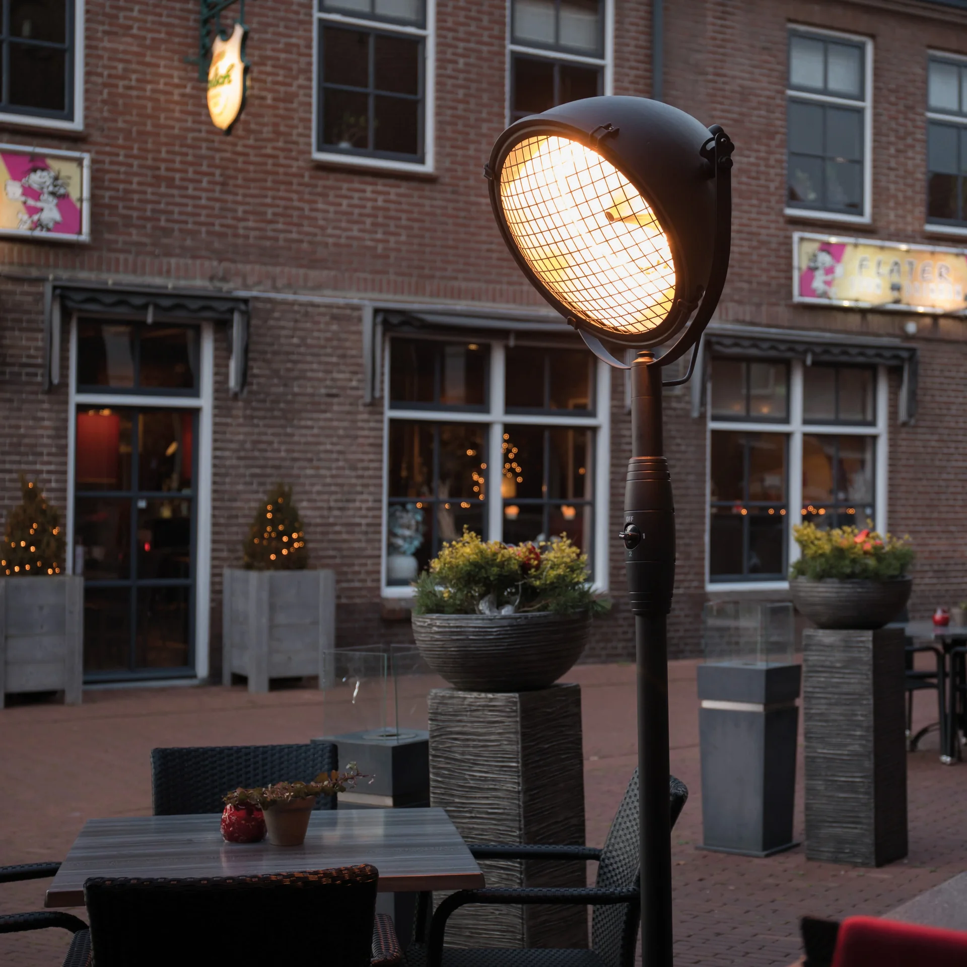 Standheizstrahler Indus II Bright Standing Black 2100 Watt - 0