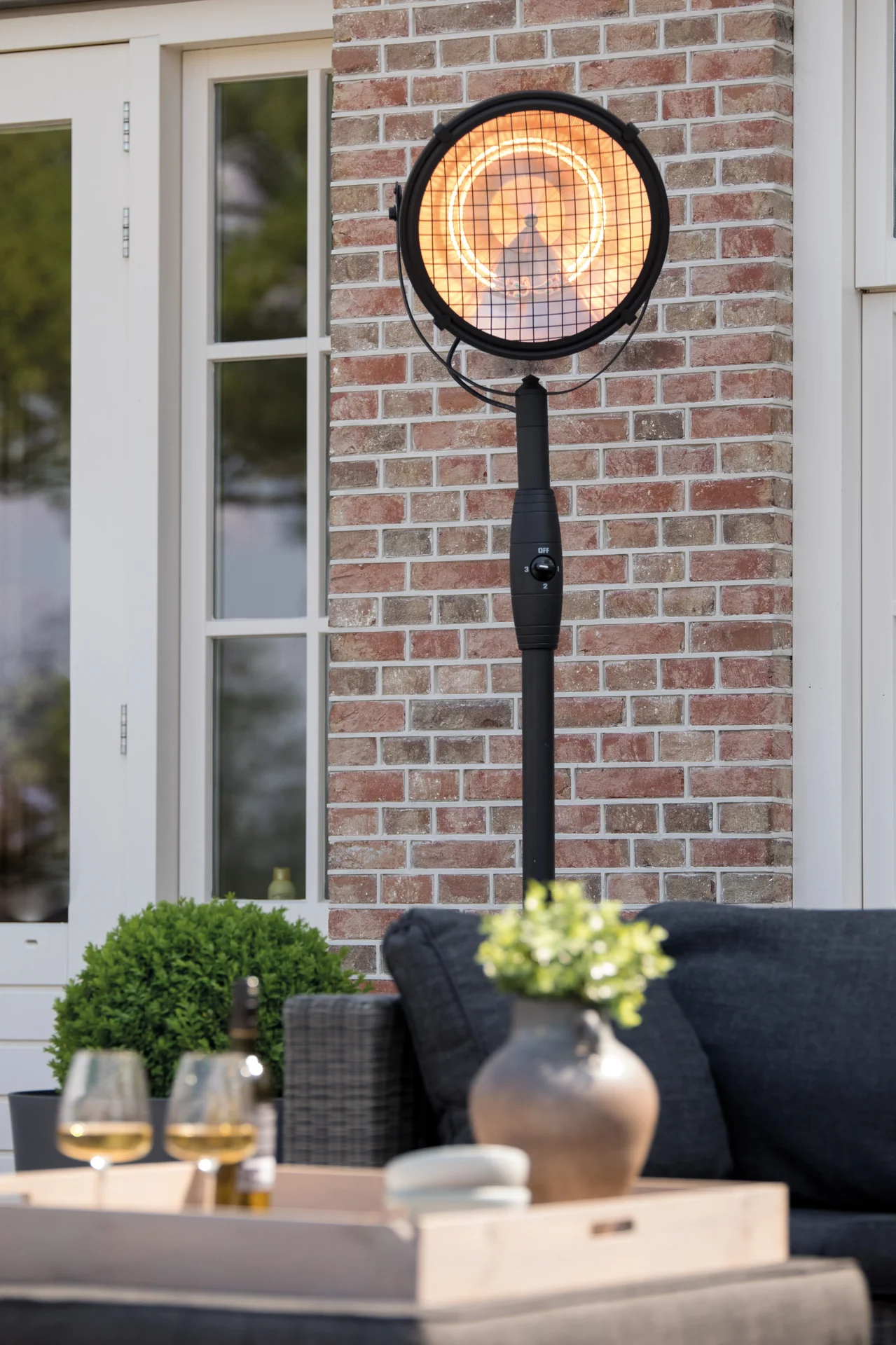 Standheizstrahler Indus II Bright Standing Black 2100 Watt - 3