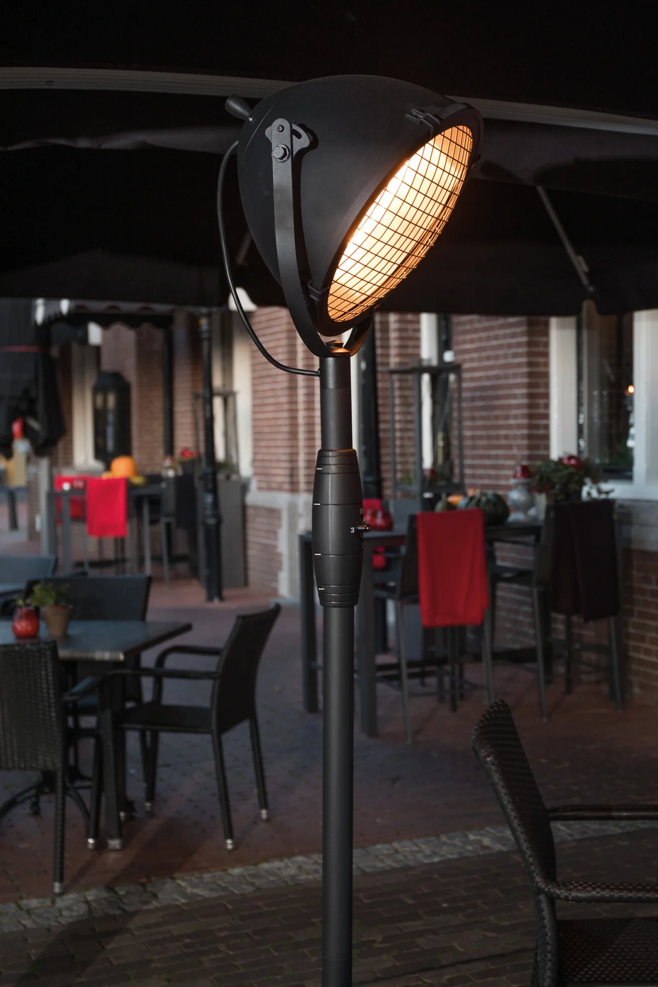 Standheizstrahler Indus II Bright Standing Black 2100 Watt - 4