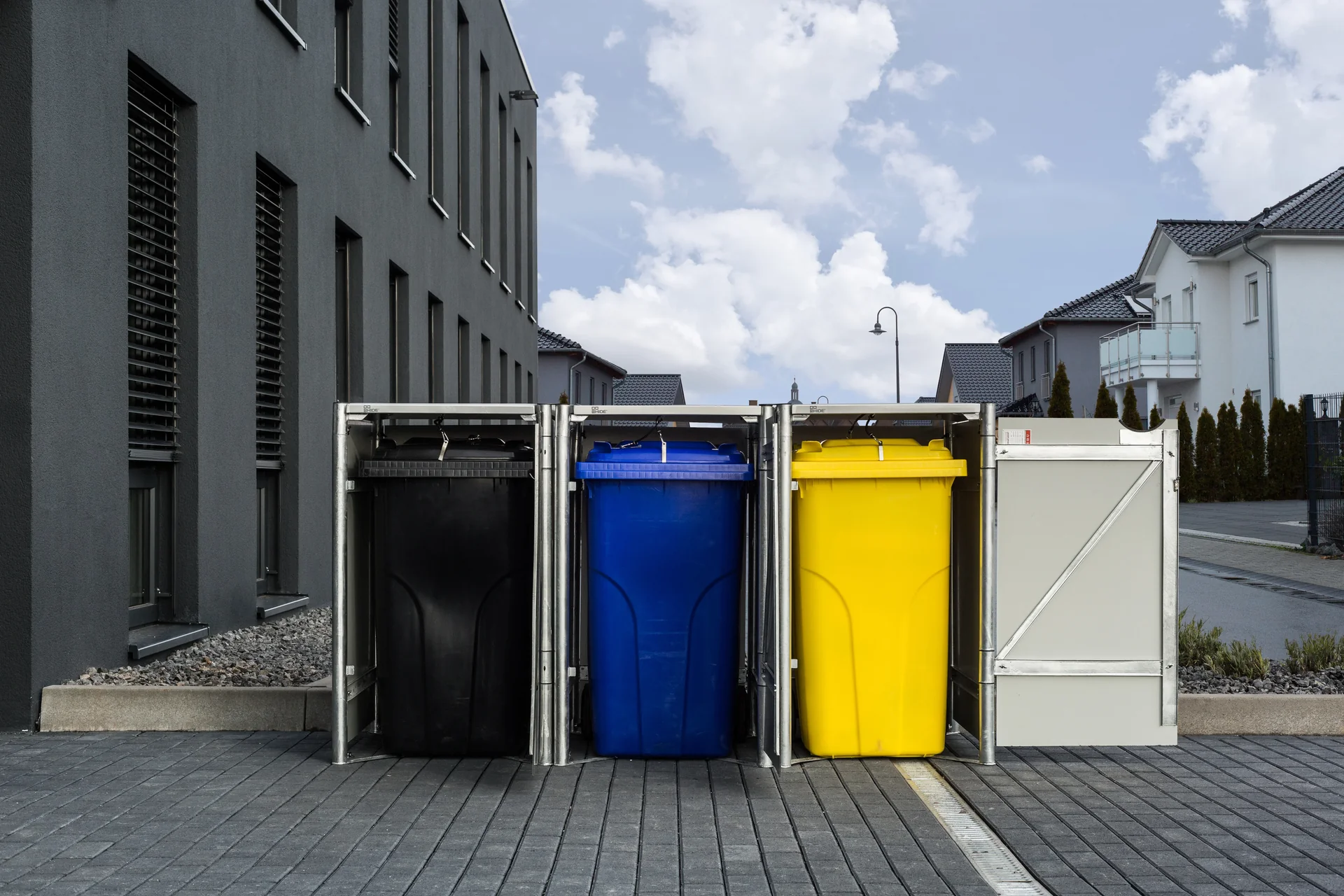 Mülltonnenbox 3er Box, Kunststoff schwarz, für 240 l Tonnen - 5