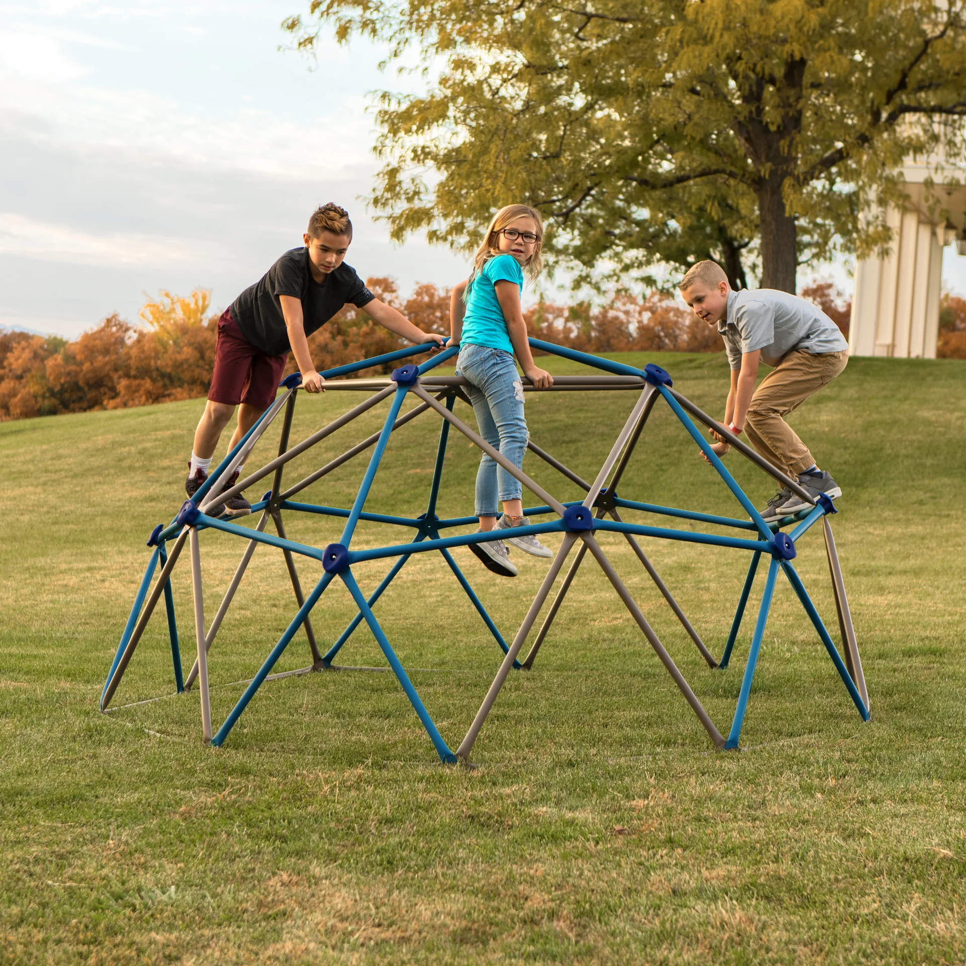 Geodome Kletterkugel 274 x 137 cm - 1