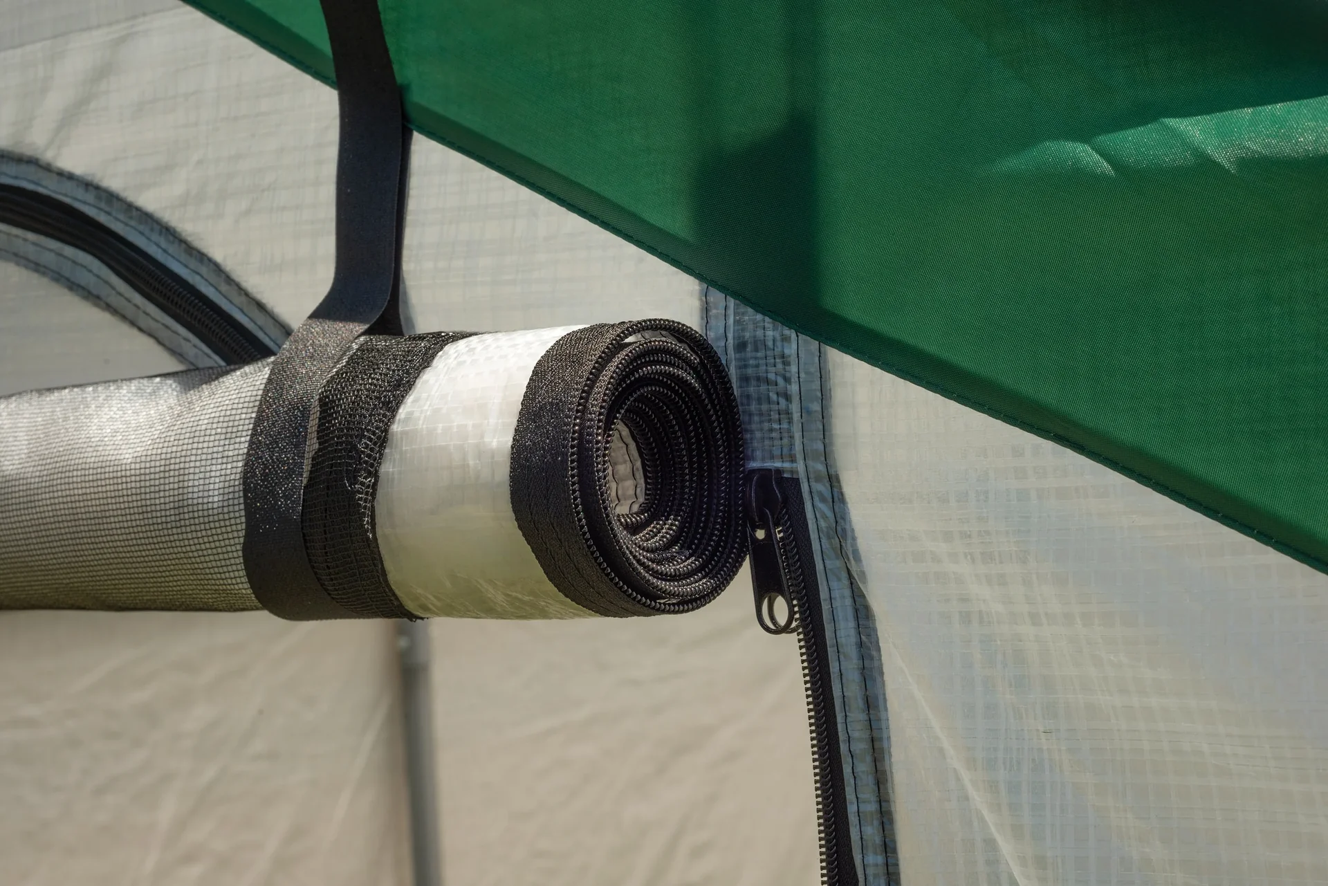 ShelterLogic Foliengewächshaus 4,32 m², weiß-grün - 5