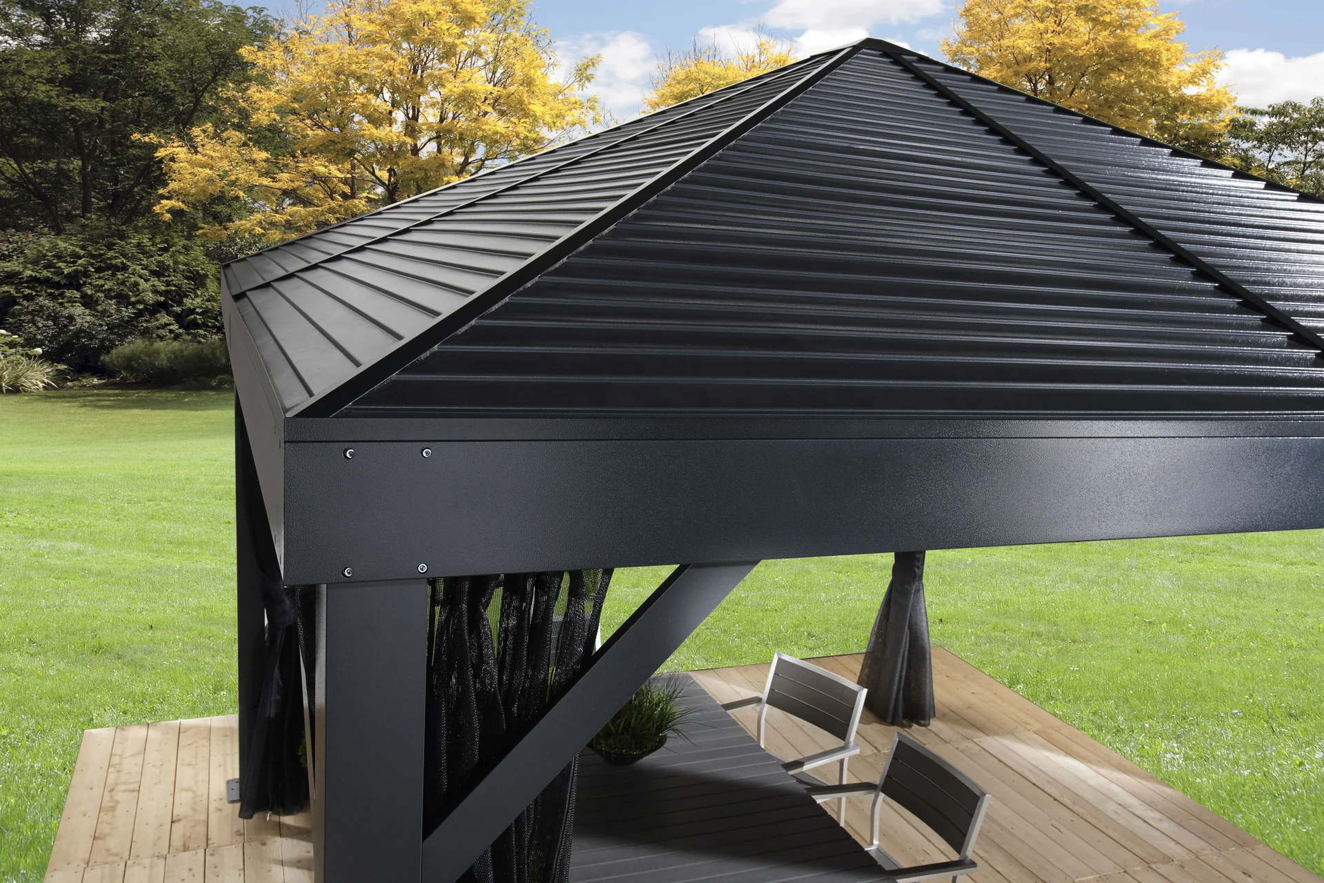 Pavillon South Beach 12x12 - 3