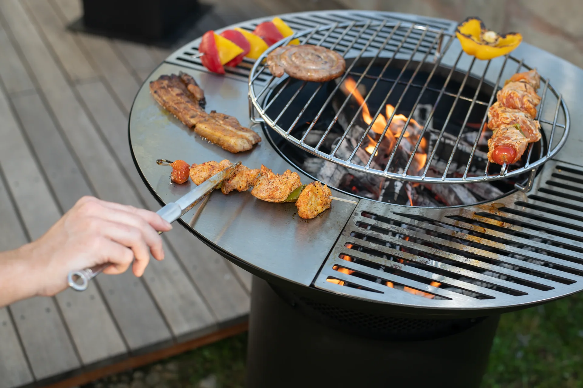 Grill, Plancha und Feuerplatte schwarz - 0