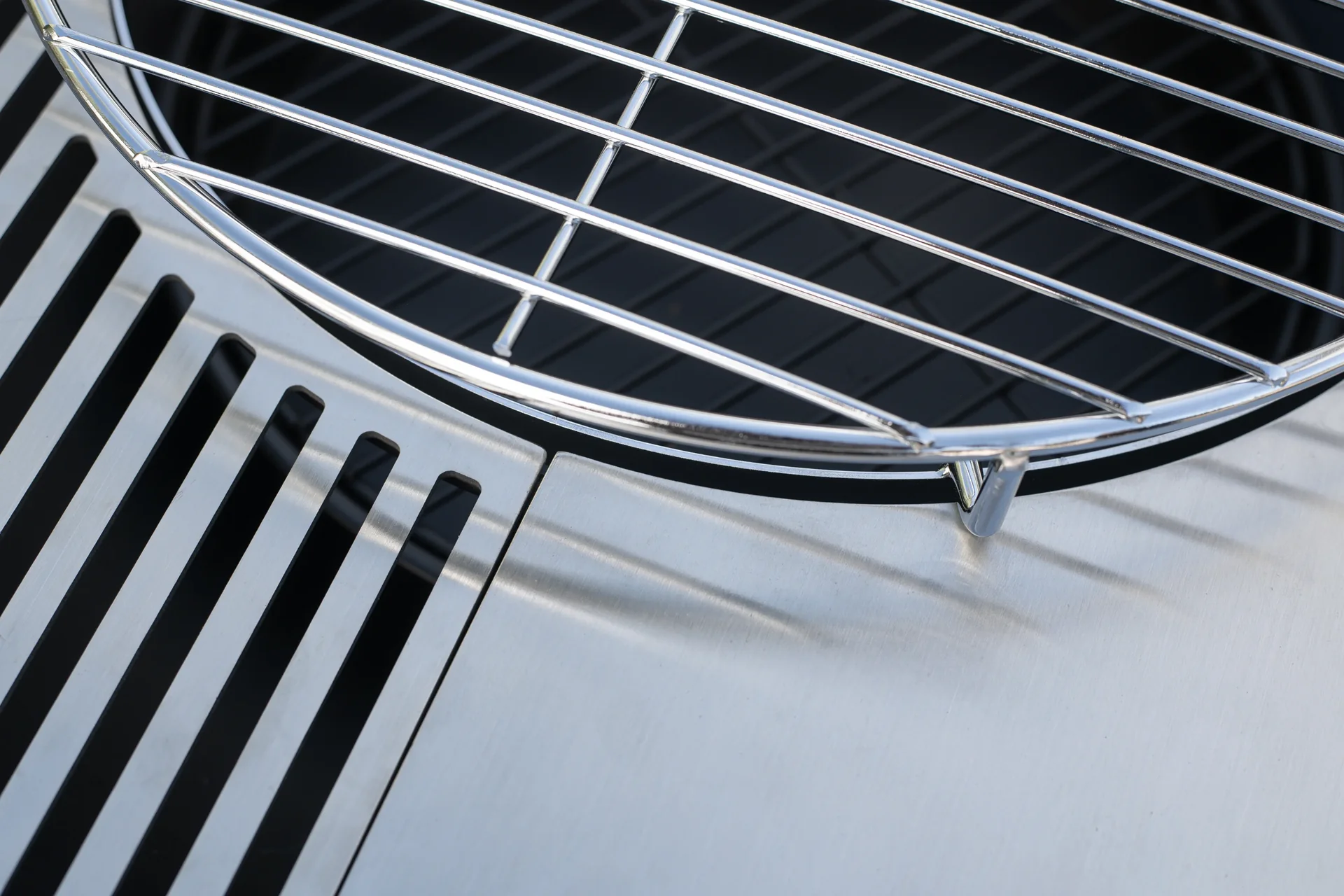 Grill, Plancha und Feuerplatte schwarz - 5