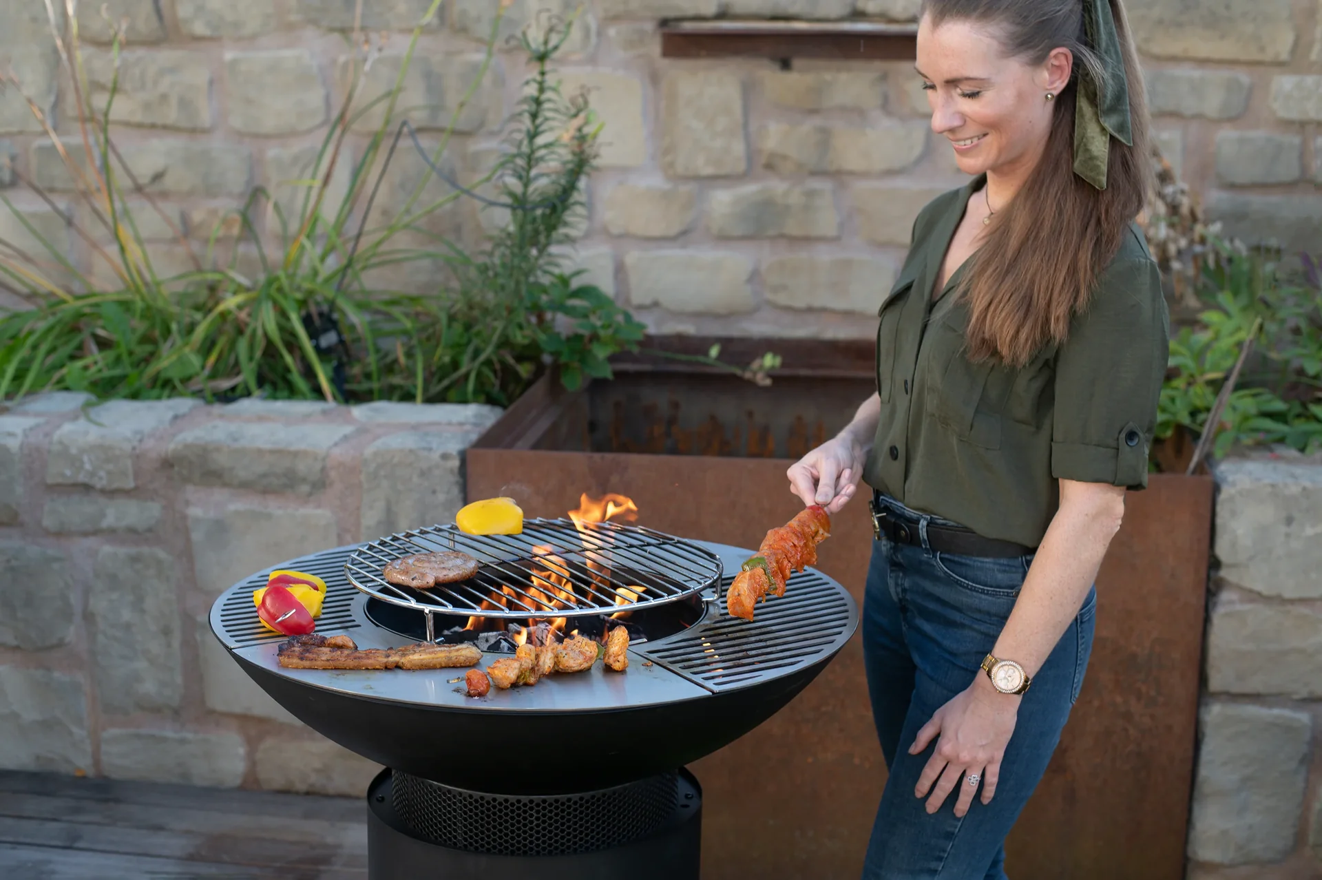 Grill, Plancha und Feuerplatte schwarz - 7