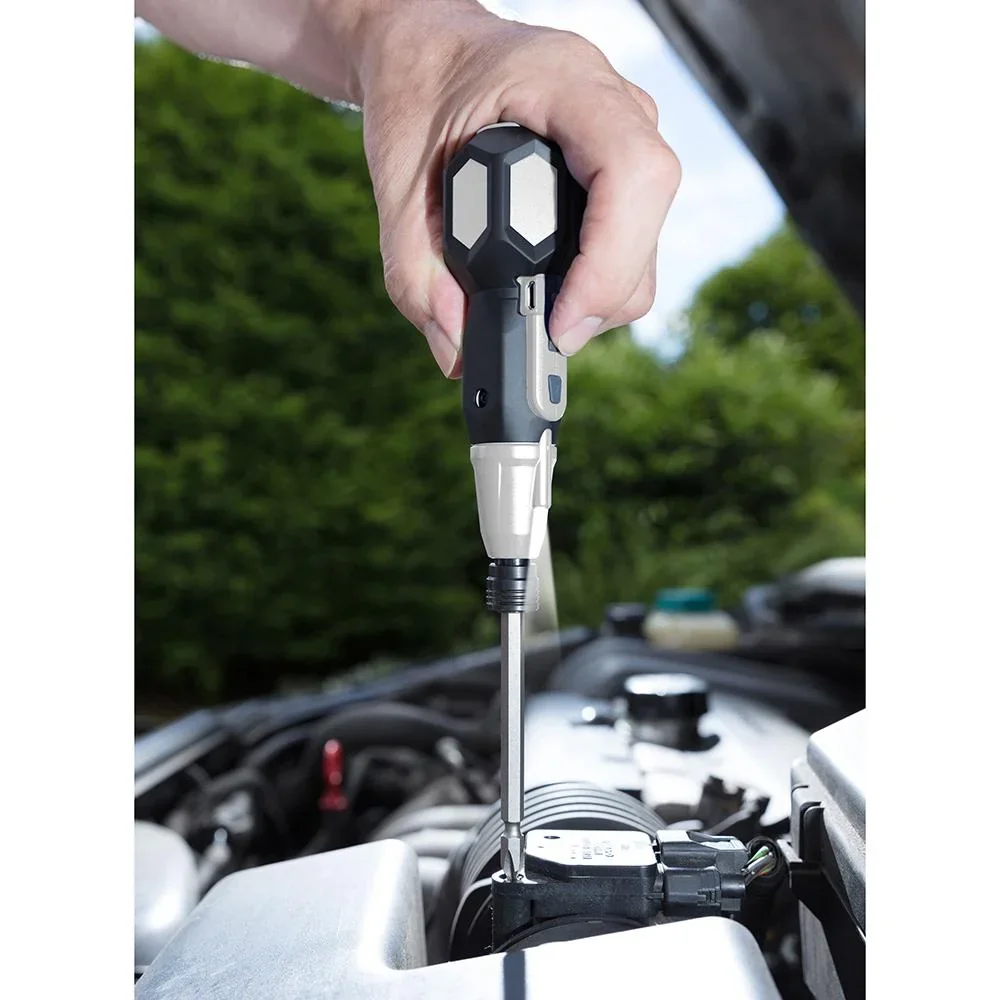 KOMPAKTER GRIFF 3,6V LI-ION SCHRAUBENDREHER MIT LED-LAMPE UND USB-LADEKABEL - 1