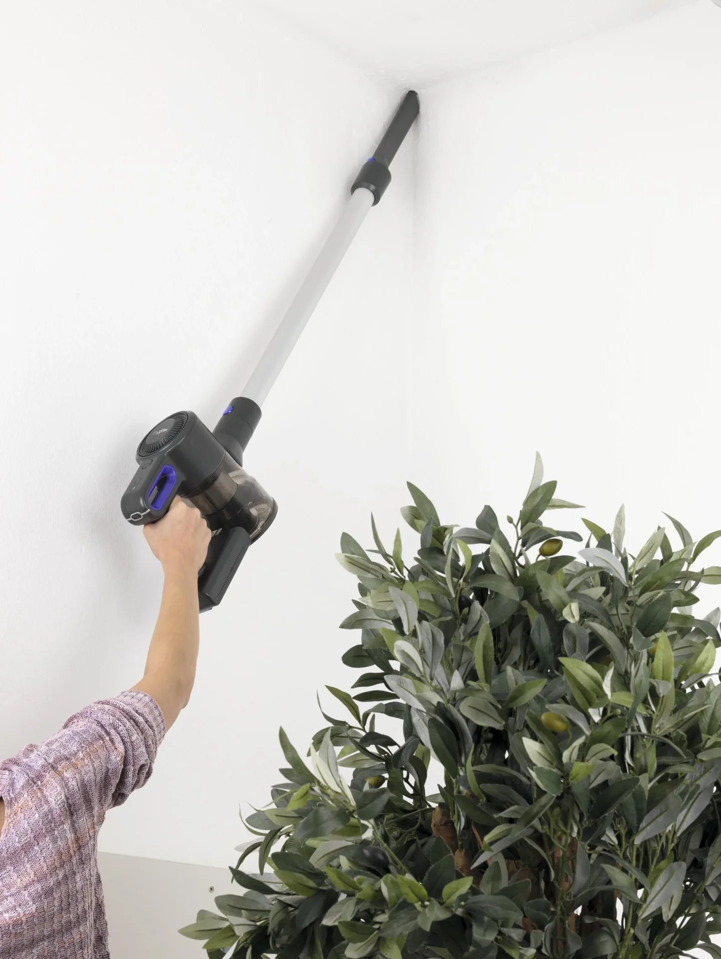 Akku-Hand- und Bodenstaubsauger - 7