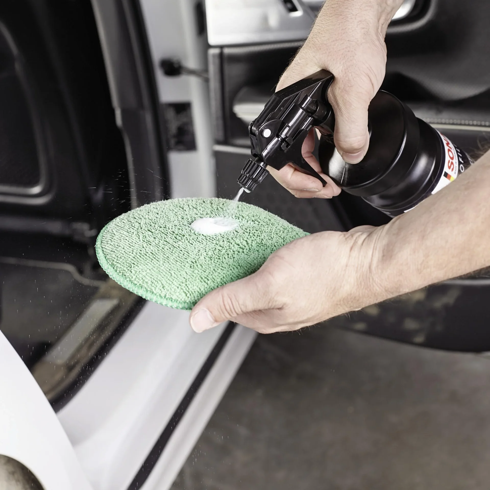 PROFILINE Plastic Care 1 l - 8