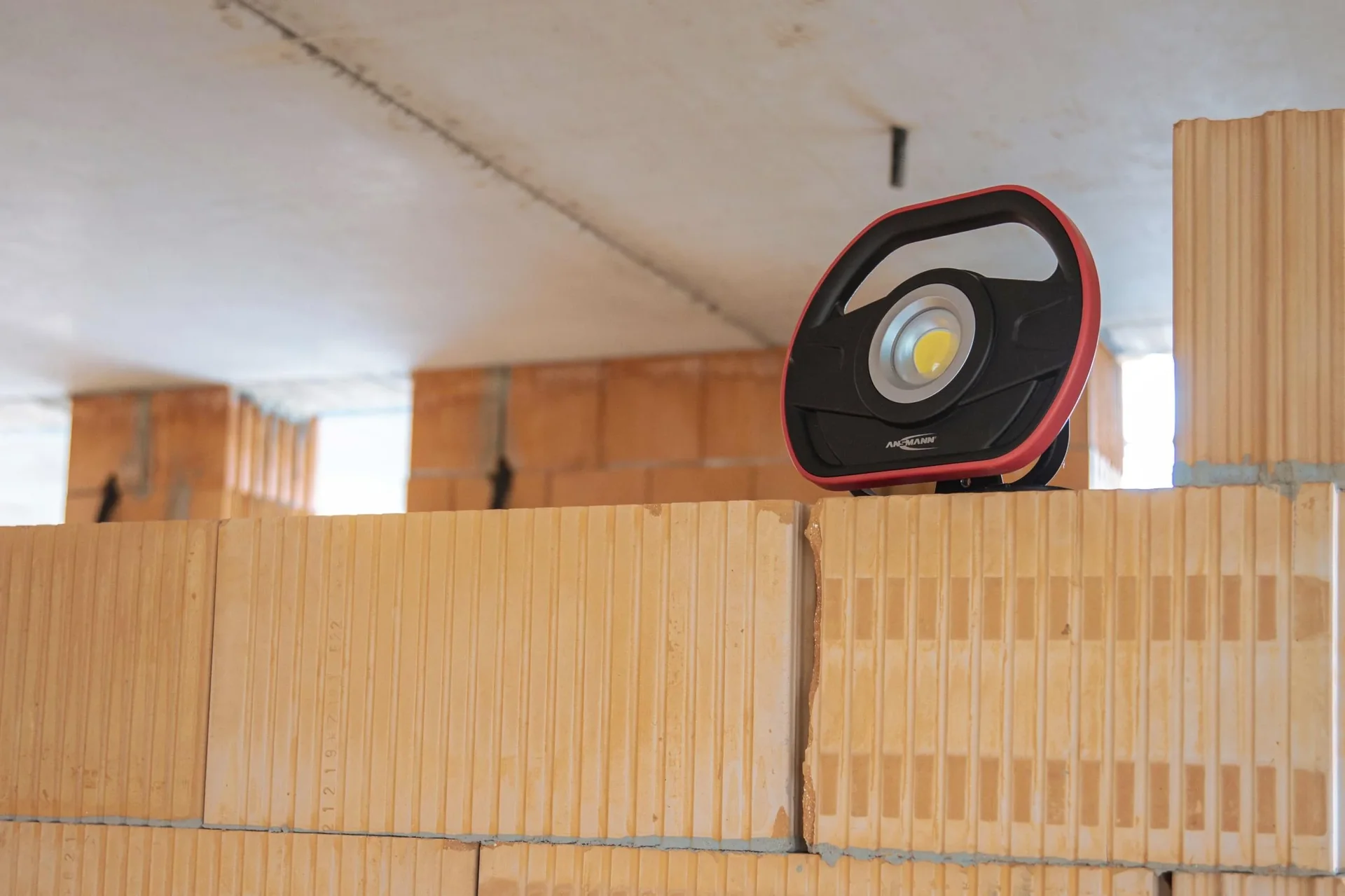 Akku- Arbeitsstrahler FL3200R - 9