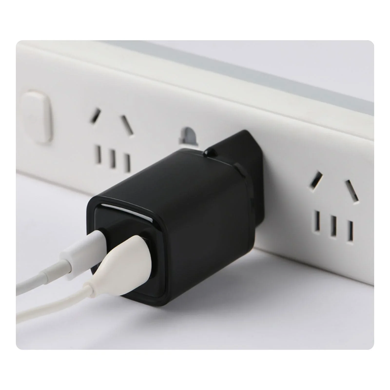 Dual USB Ladegerät mit USB-C / A Port mit Schnellladefunktion, 33 Watt PowerDevice - 2