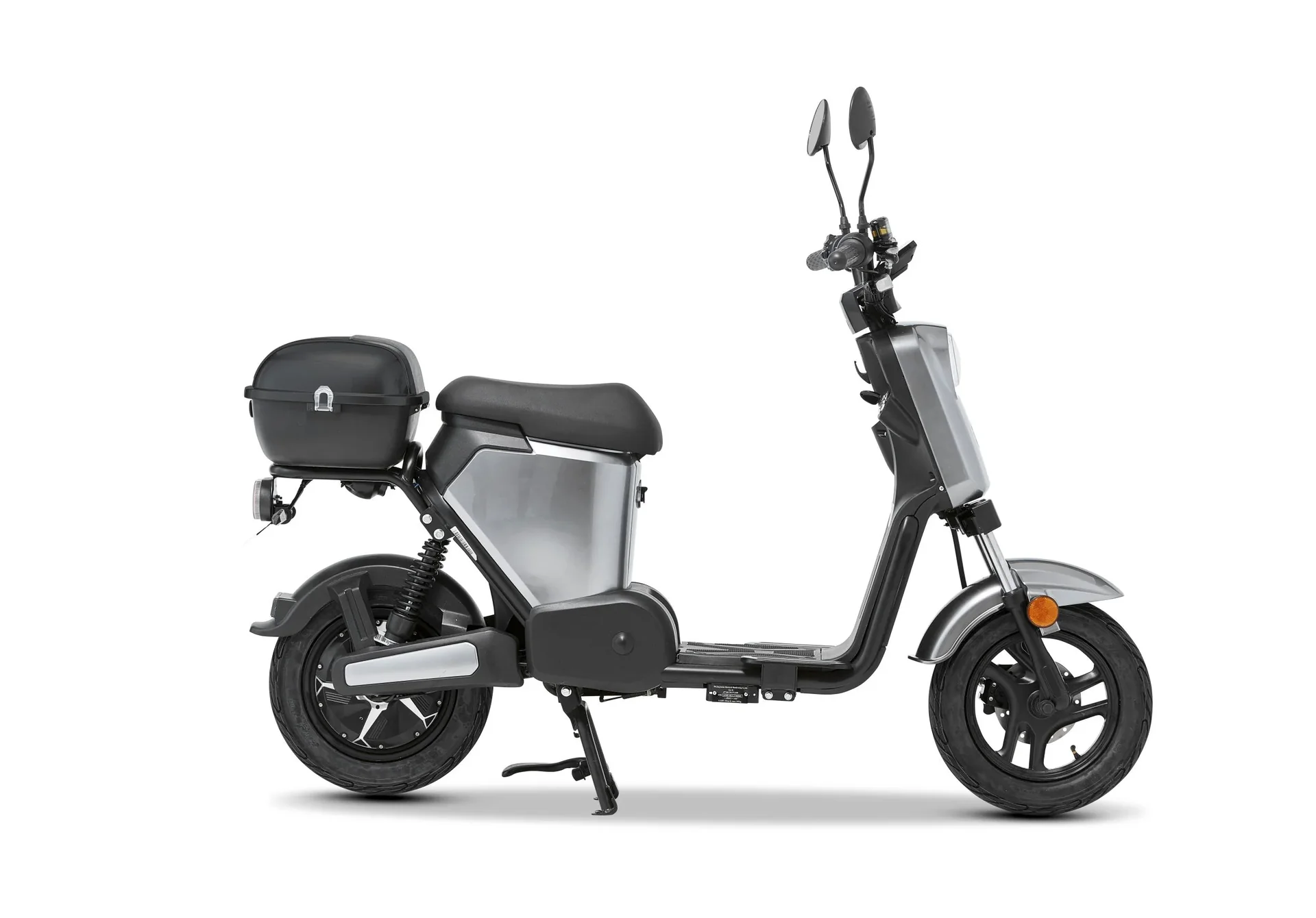 E-Roller "Messina" 20 km/h silber - Sparsam - Effizient dank hochwertigem Radnabenmotor und Lithium-Akku - 2