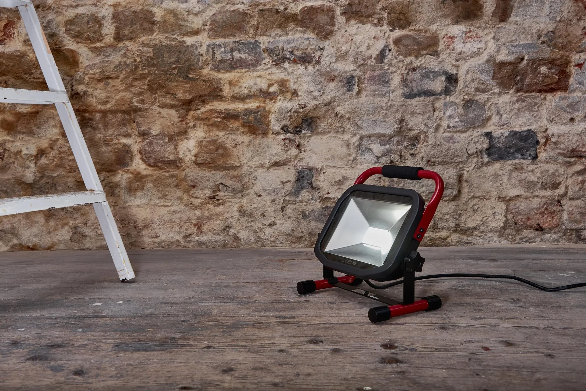 Flacher LED Baustrahler mit 38 Watt - 3