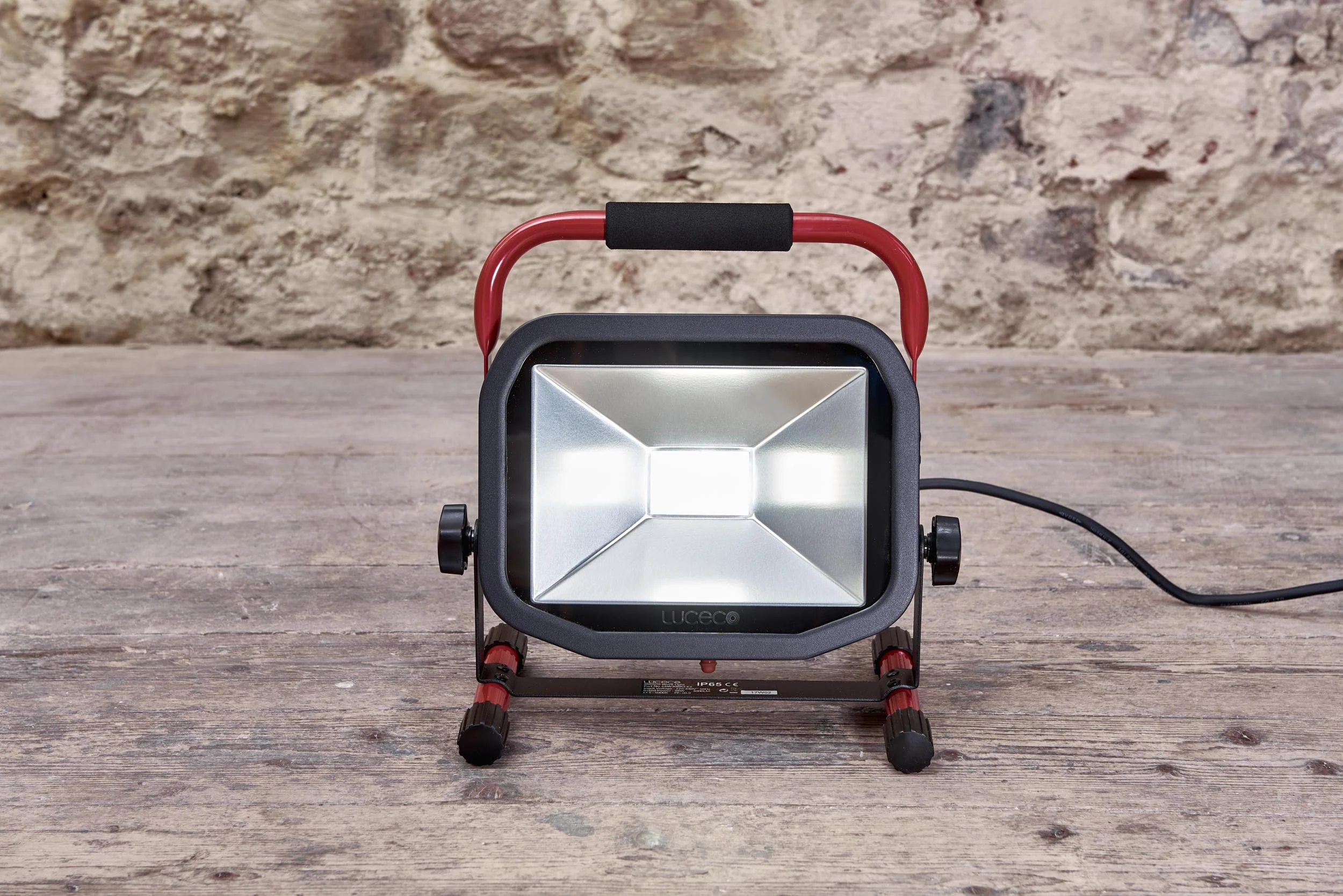 Flacher LED Baustrahler mit 38 Watt - 6