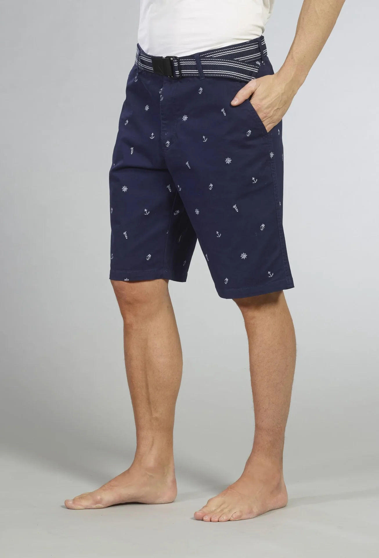 Bermudashhorts mit maritimen Druck, Farbe marine, Gr.M - 10