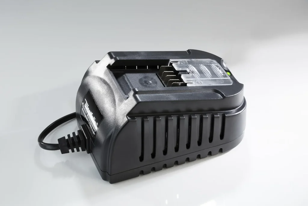 Schnellladegerät 18 V Li - Ion, 1,65 Ah