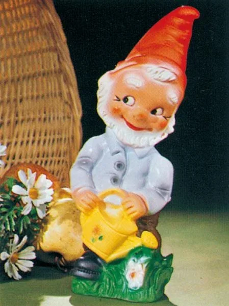 Zwerg mit Gießkanne 32 cm