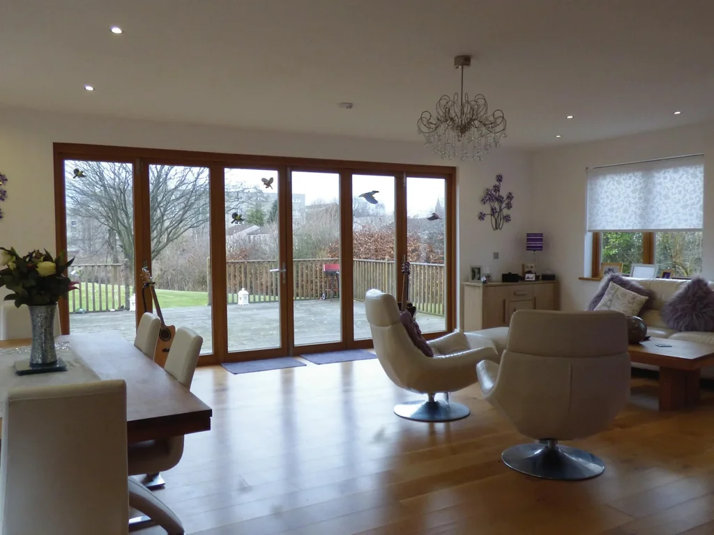 Vogelfrei Silhouette bunt