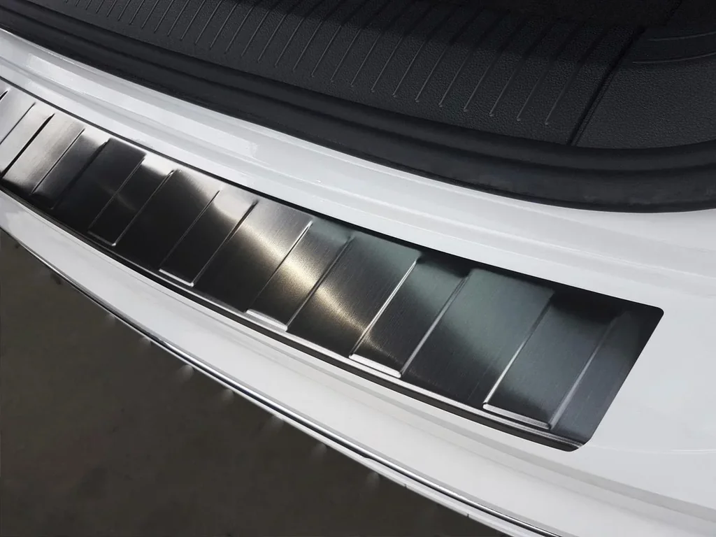 Ladekantenschutz Edelstahl graphite / black für VW Tiguan II, Baujahr 2015-, 2020>