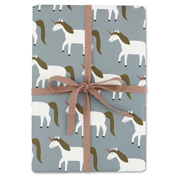 Ava & Yves Geschenkpapier Einhorn hellblau