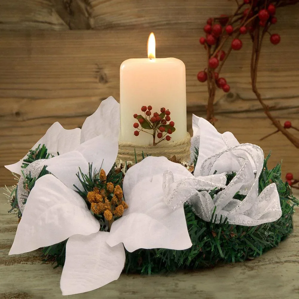 Weihnachtskranz mit weißen Blumen - Ø22cm