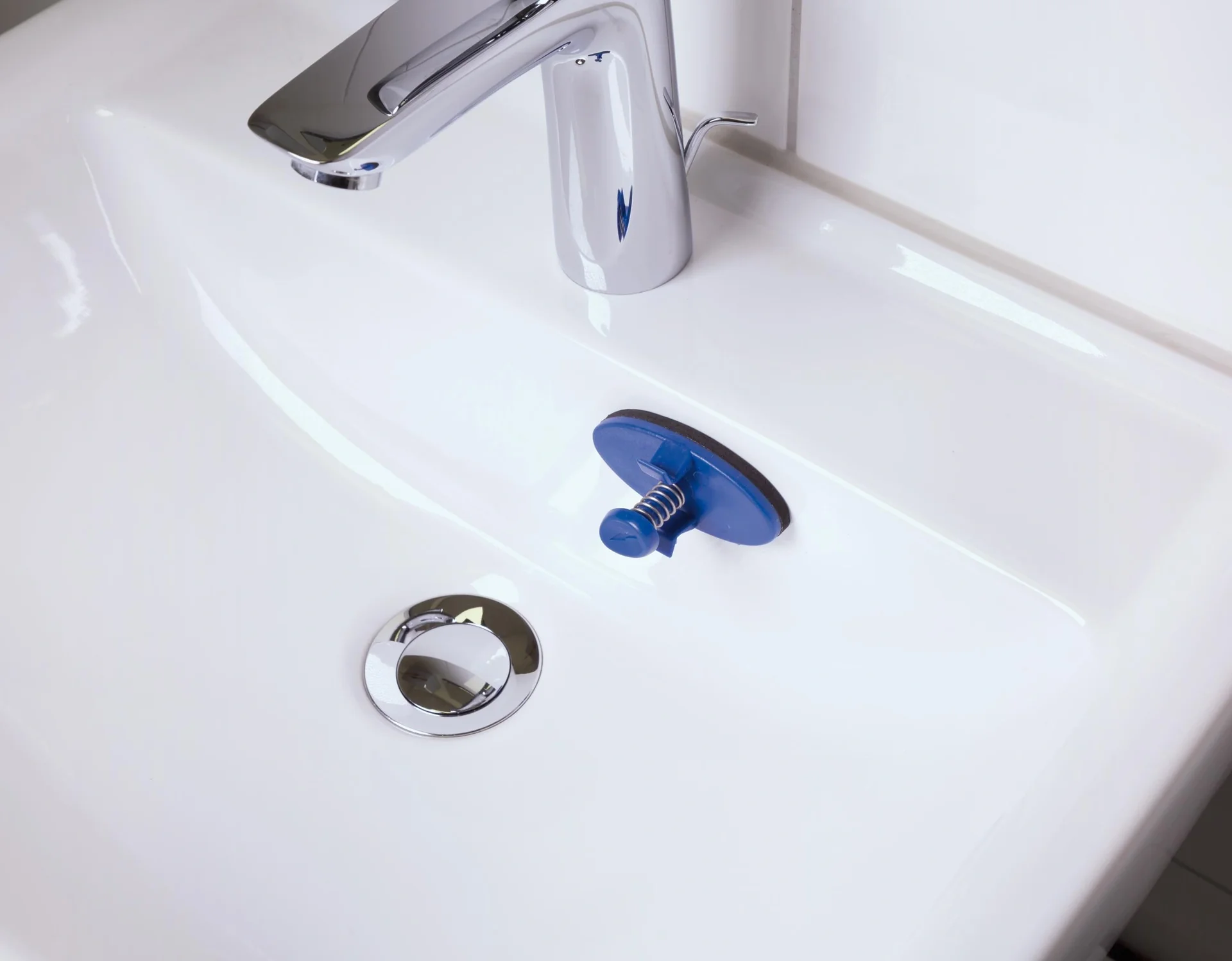 Verschlussstopfen für Waschtisch - Überlauf